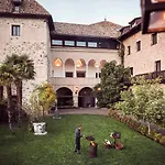 Hotel Relais & Chateaux Castel Fragsburg