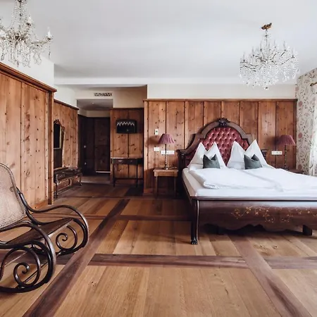 Relais & Chateaux Castel Fragsburg 5*