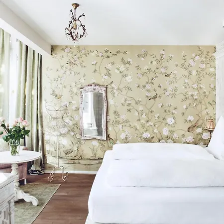 Relais & Chateaux Castel Fragsburg 5*