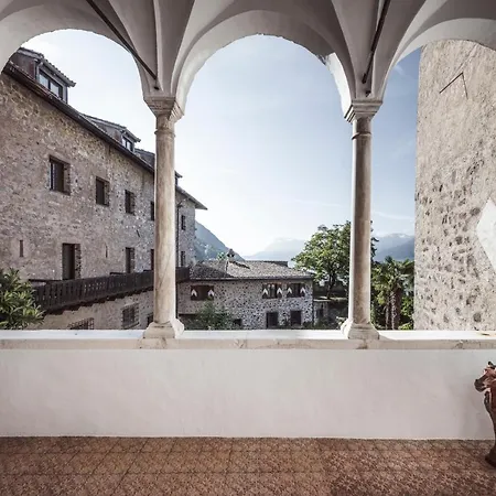 Relais & Chateaux Castel Fragsburg Мерано