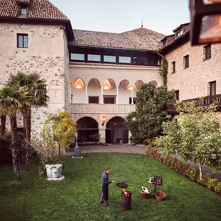 Relais & Chateaux Castel Fragsburg Hotel
