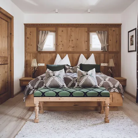 Готель Relais & Chateaux Castel Fragsburg 5*
