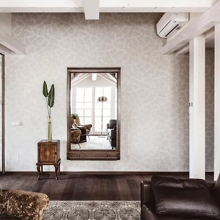 Relais & Chateaux Castel Fragsburg מלון