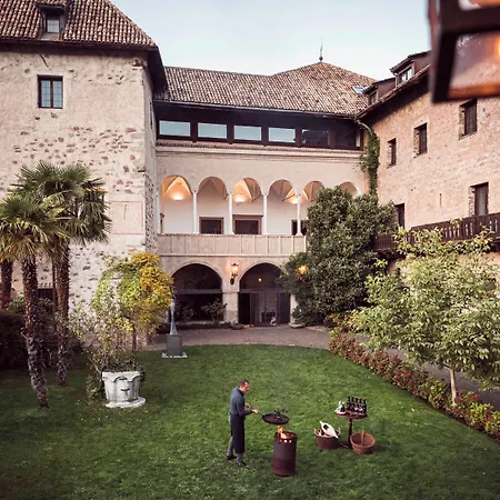 Hotel Relais & Chateaux Castel Fragsburg