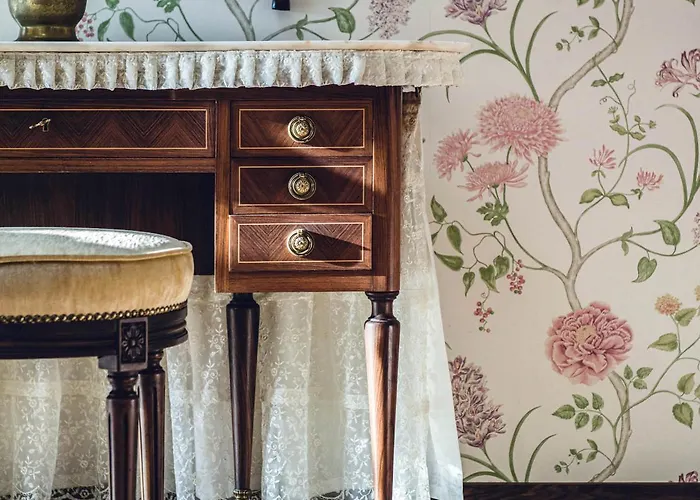 卡斯特尔弗莱堡瑞莱斯城堡酒店