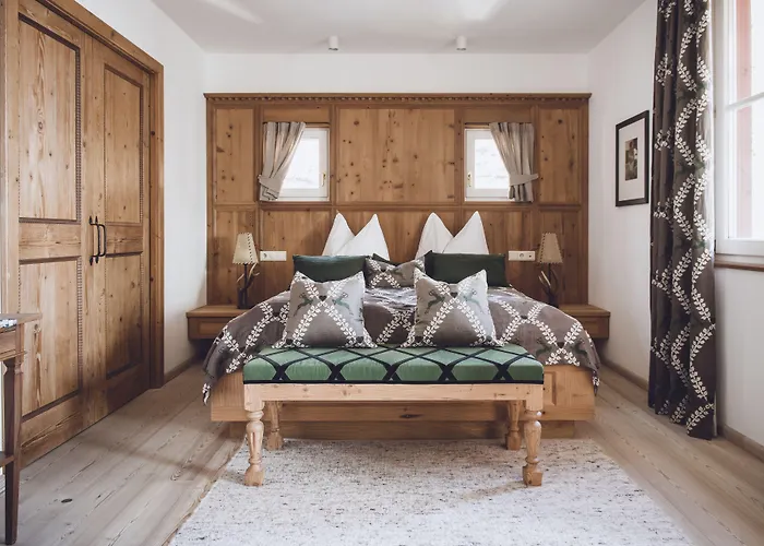 酒店 卡斯特尔弗莱堡瑞莱斯城堡酒店 5*