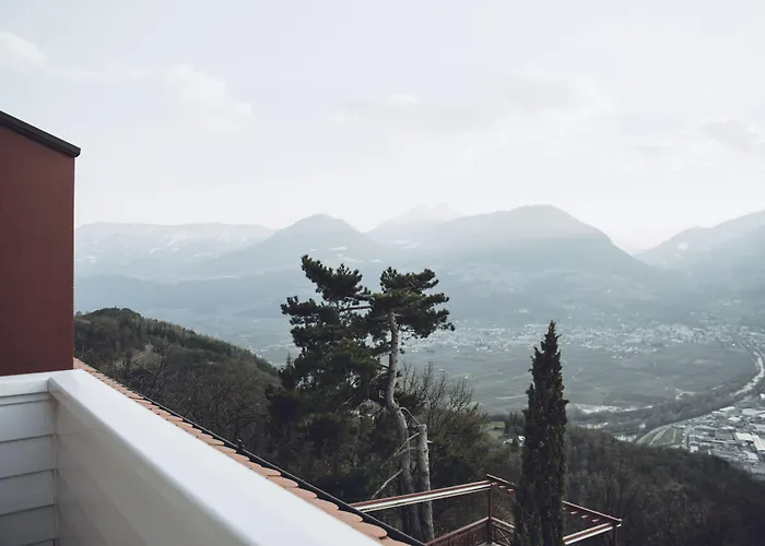 卡斯特尔弗莱堡瑞莱斯城堡酒店 酒店 5*